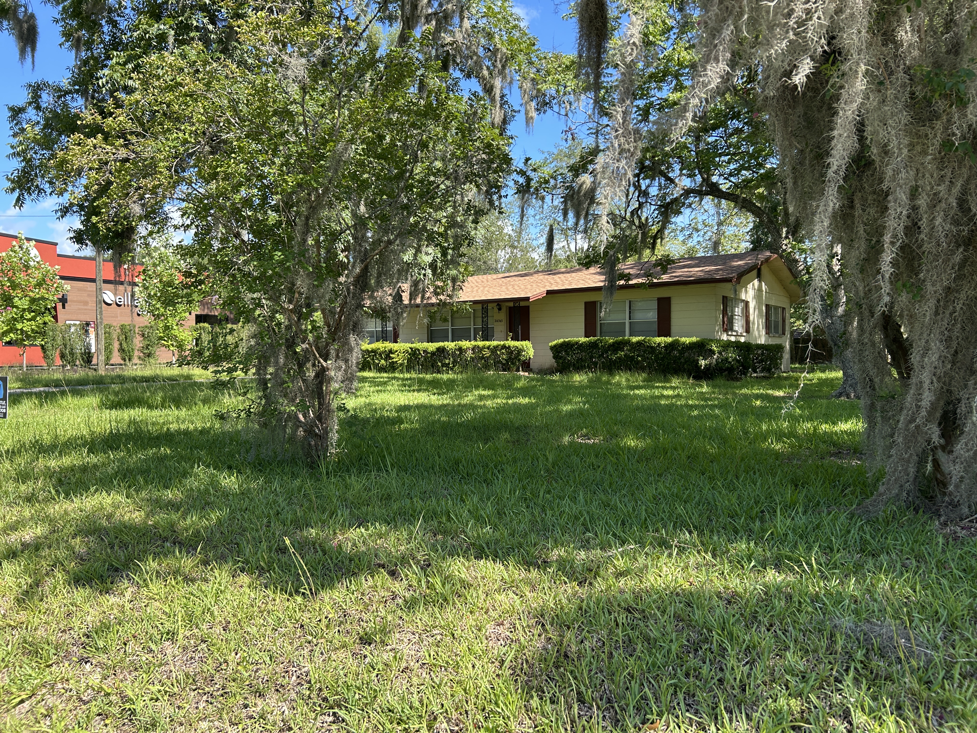 Commercial Lots in Newberry