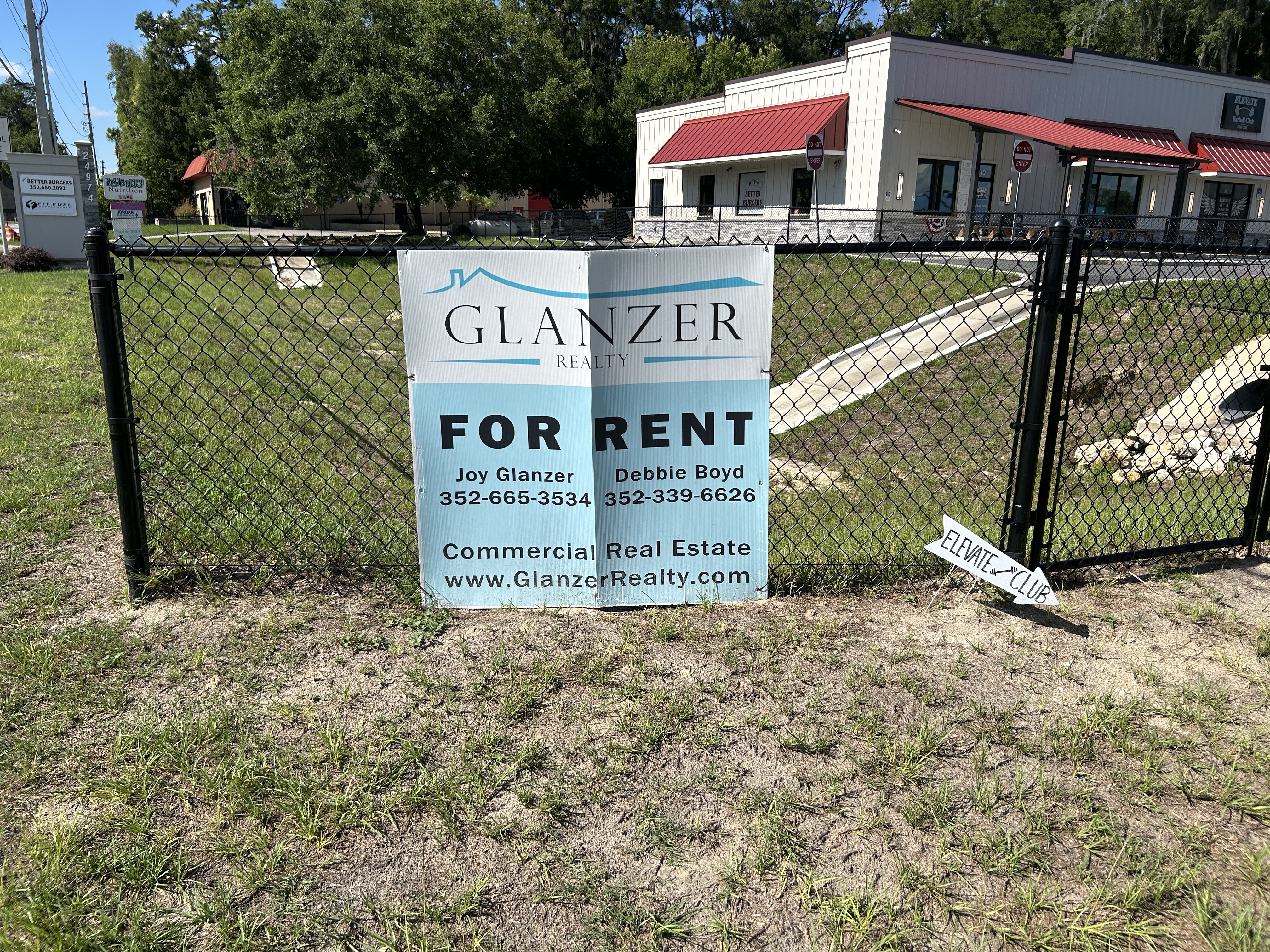 Commercial Space for Rent in Newberry